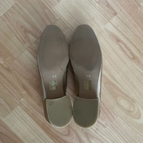 Gorgeous Jeffrey Campbell gold heels - Picture 9 of 13